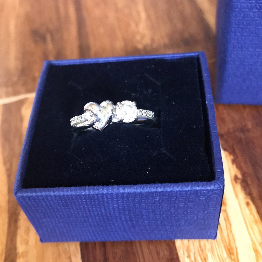 Swarovski ring - Picture 2 of 5